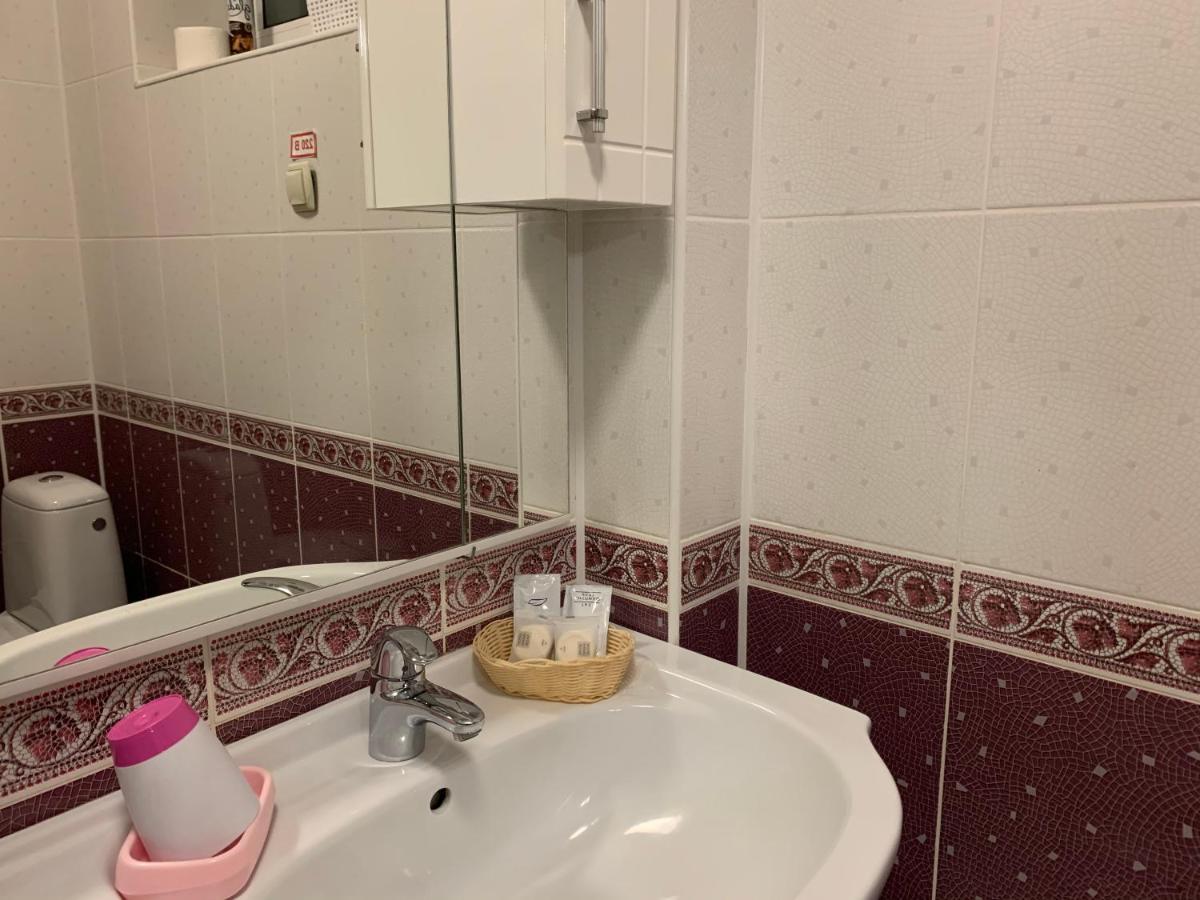 Dereviy Villa Jaremtsje Buitenkant foto